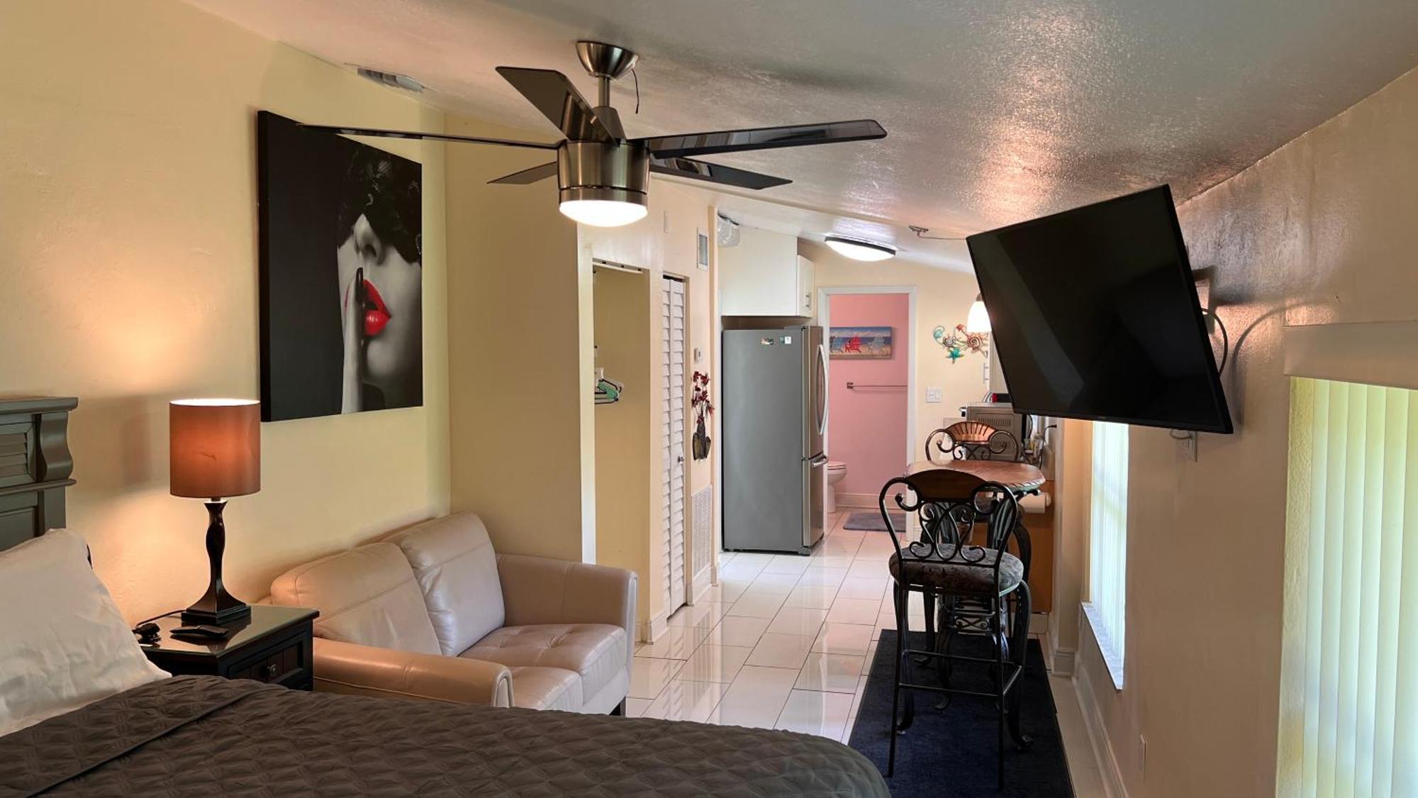 Billy'S Resort- Men Only - Solo Hombres Wilton Manors Exterior foto
